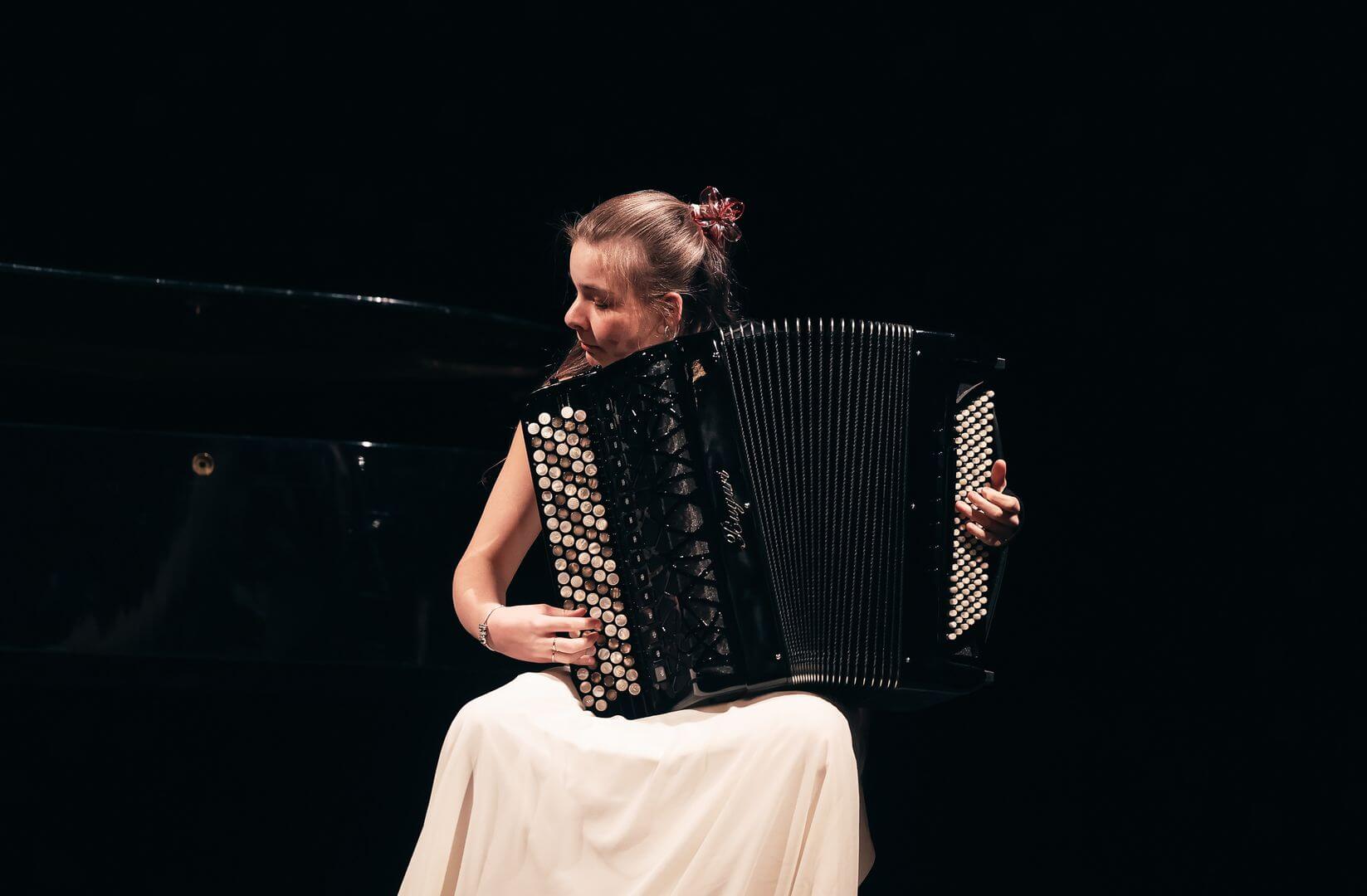 Pódium mladých