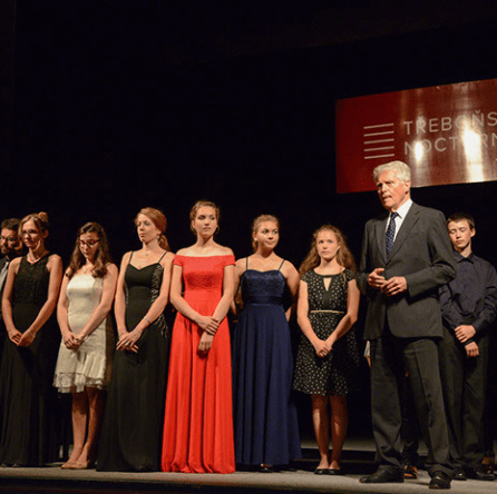 FOTOGALERIE - PÓDIUM MLADÝCH / 10. 7. 2017 / DIVADLO J. K. TYLA